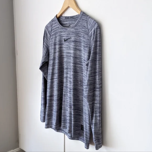 Nike Pro Active Long Sleeved Top Size Medium - Picture 9 of 11